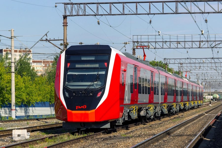 Поезд Екатеринбург – Тюмень – Омск